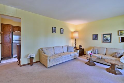Tiny photo for 1105 S Fern Drive, Mount Prospect, IL 60056 (MLS # 12503140)