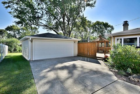 Tiny photo for 1105 S Fern Drive, Mount Prospect, IL 60056 (MLS # 12503140)