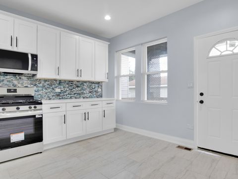 Tiny photo for 7947 S May Street, Chicago, IL 60620 (MLS # 12622386)