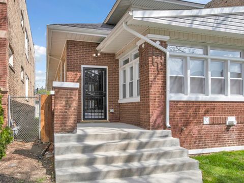 Tiny photo for 7947 S May Street, Chicago, IL 60620 (MLS # 12622386)