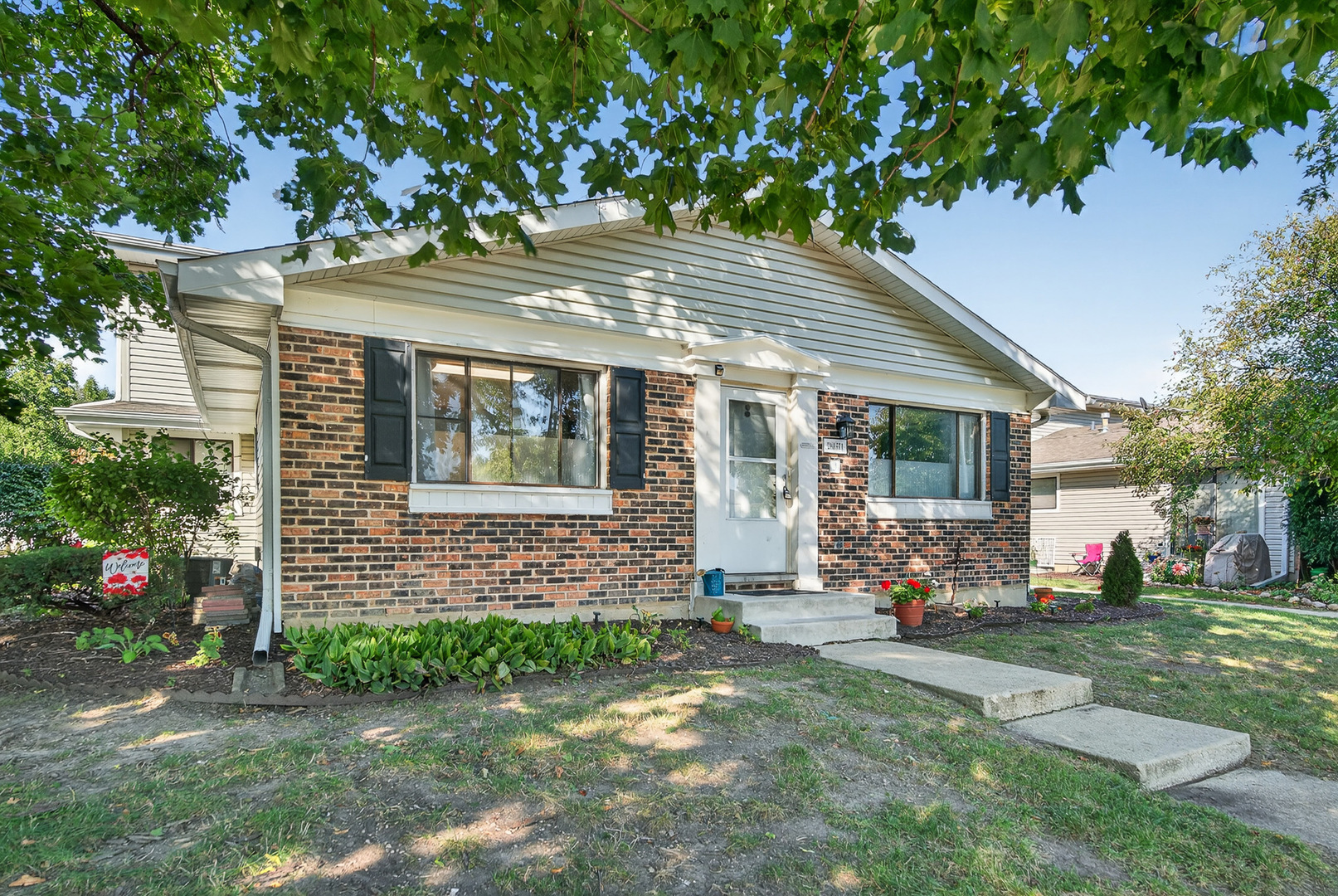29W574 Winchester Circle 1
