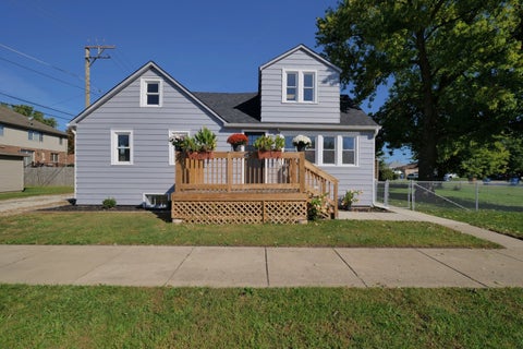 Tiny photo for 9548 Merrimac Avenue, Oak Lawn, IL 60453 (MLS # 12772865)