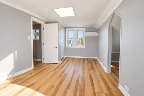Tiny photo for 9548 Merrimac Avenue, Oak Lawn, IL 60453 (MLS # 12772865)