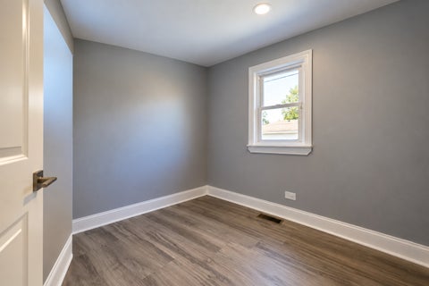 Tiny photo for 9548 Merrimac Avenue, Oak Lawn, IL 60453 (MLS # 12772865)