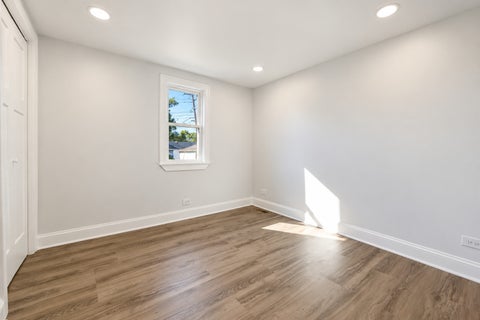 Tiny photo for 9548 Merrimac Avenue, Oak Lawn, IL 60453 (MLS # 12772865)