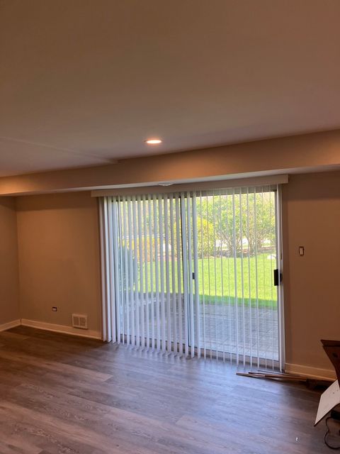 Tiny photo for 7 Cour Deauville Court, Palos Hills, IL 60465 (MLS # 12569943)