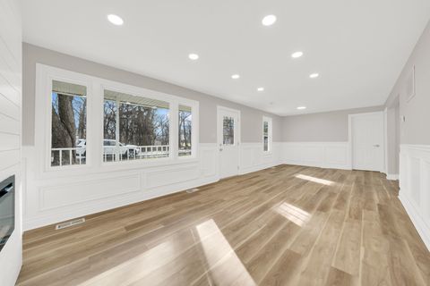 Tiny photo for 14222 Long Avenue, Midlothian, IL 60445 (MLS # 12594711)