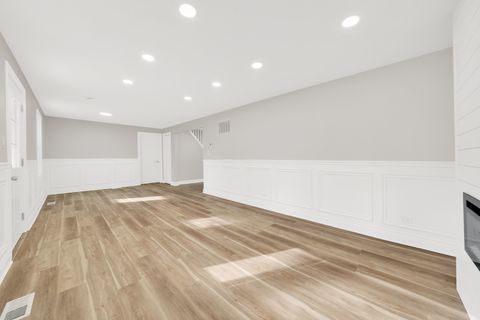 Tiny photo for 14222 Long Avenue, Midlothian, IL 60445 (MLS # 12594711)