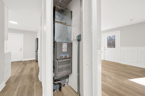 Tiny photo for 14222 Long Avenue, Midlothian, IL 60445 (MLS # 12594711)