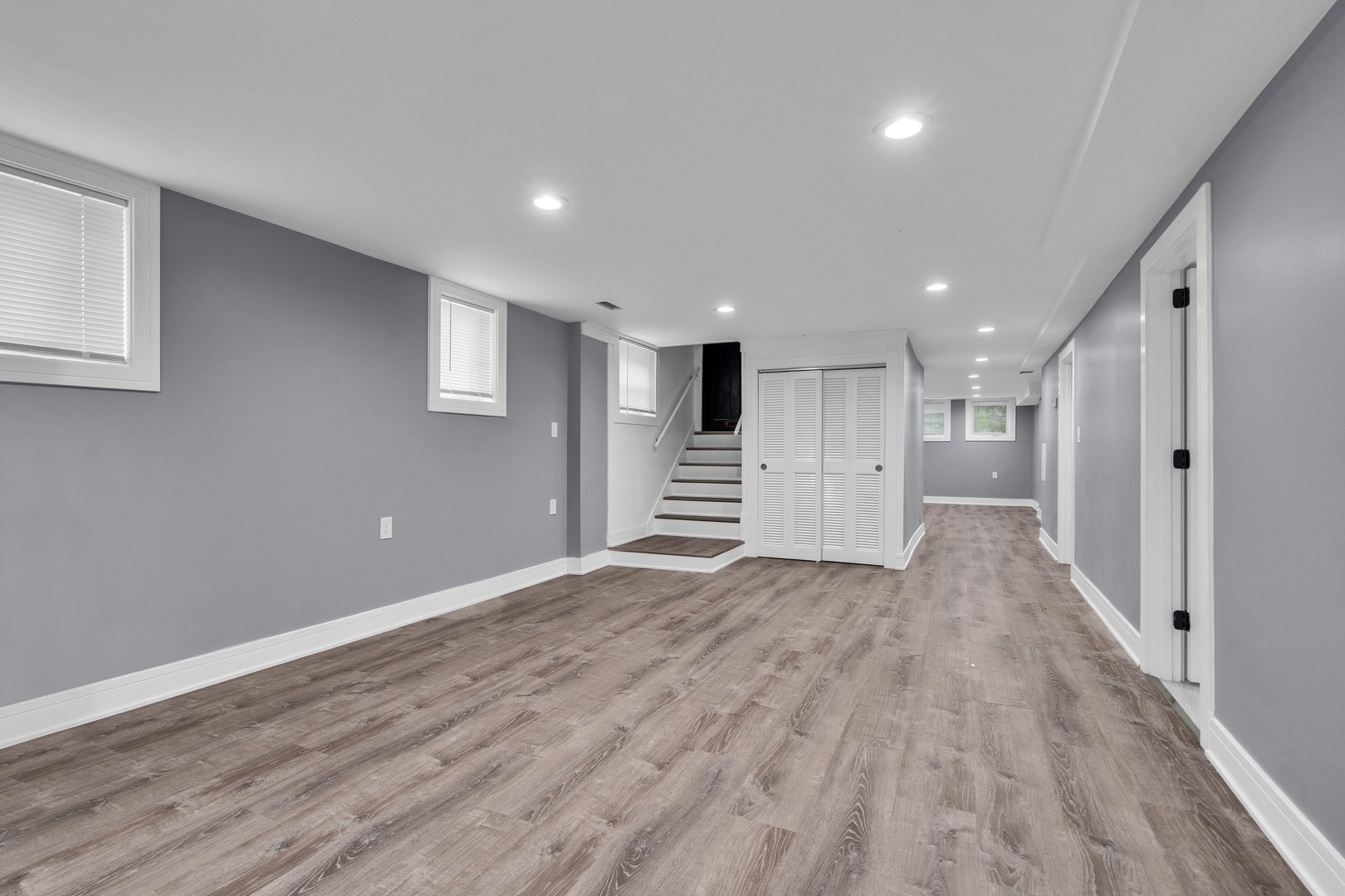 2424 W Hollywood Avenue 3