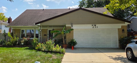 Photo of 231 W Diversey Avenue, Addison, IL 60101 (MLS # 12737197)
