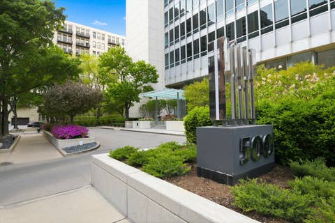 Tiny photo for 500 W Superior Street #1010, Chicago, IL 60654 (MLS # 12676175)