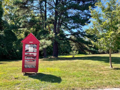 Tiny photo for 112 Birdsong Drive, Carbondale, IL 62903 (MLS # EB458631)