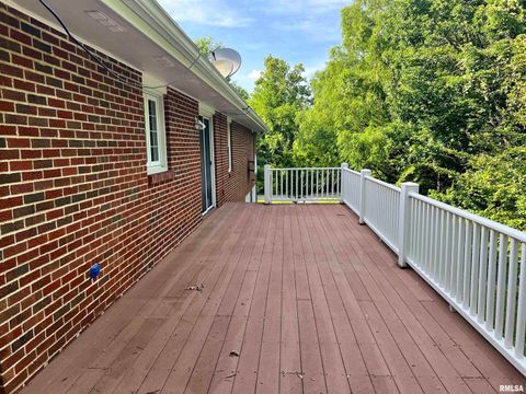 Tiny photo for 112 Birdsong Drive, Carbondale, IL 62903 (MLS # EB458631)