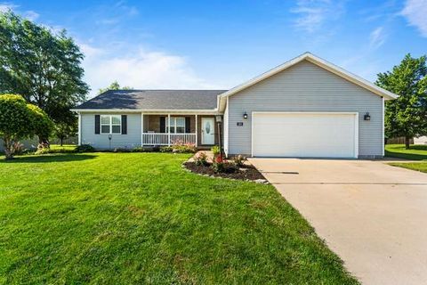 Photo of 509 Landen Lane, Fisher, IL 61843 (MLS # 12707029)