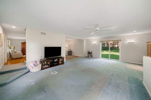 Tiny photo for 707 Glenshire Road, Glenview, IL 60025 (MLS # 12713722)