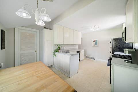 Tiny photo for 707 Glenshire Road, Glenview, IL 60025 (MLS # 12713722)