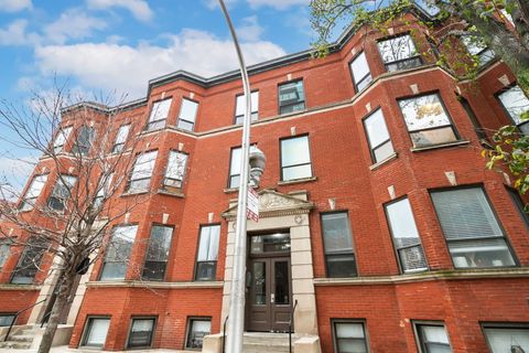 Tiny photo for 807 W Bradley Place #2, Chicago, IL 60613 (MLS # 12531465)