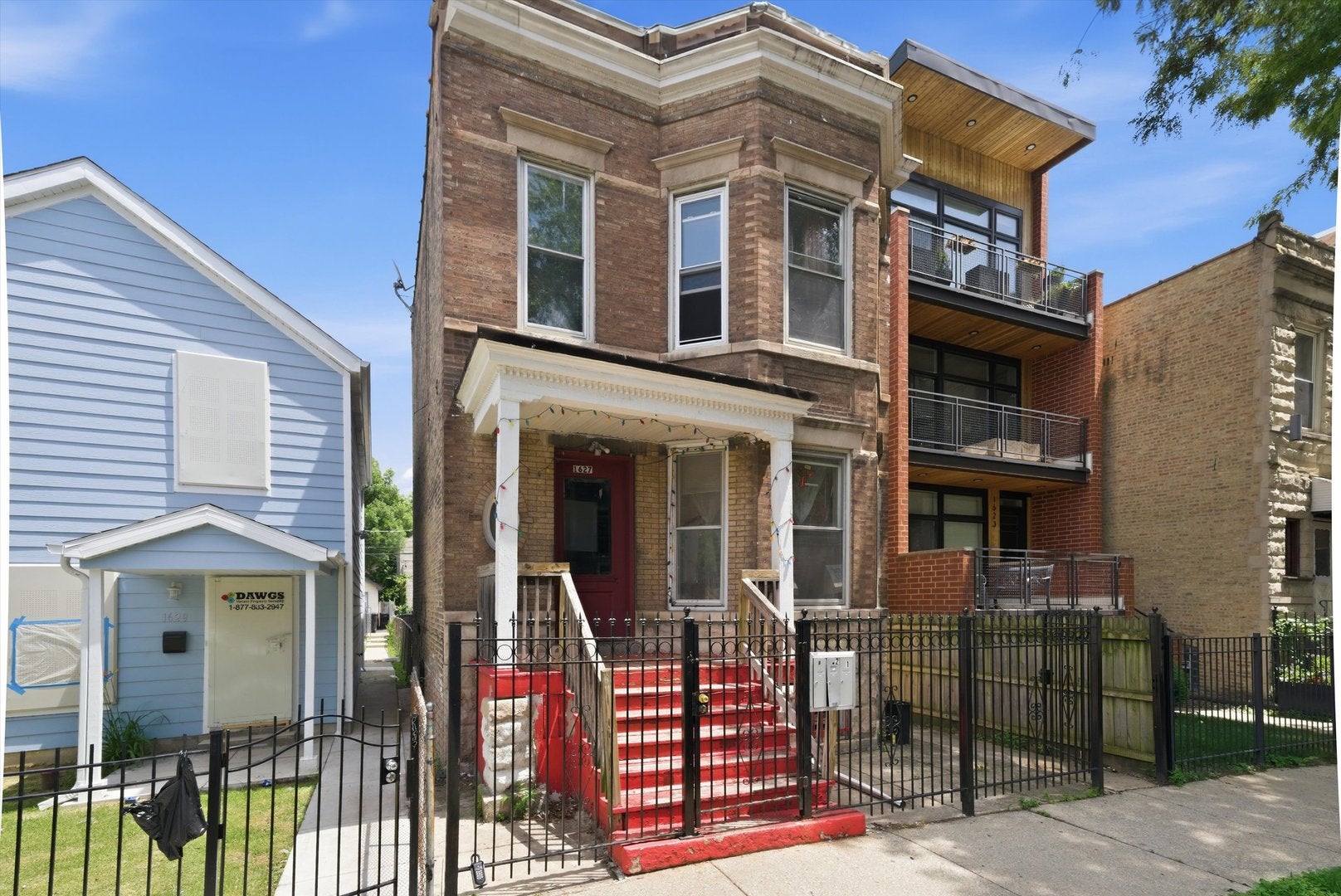 1627 N Washtenaw Avenue