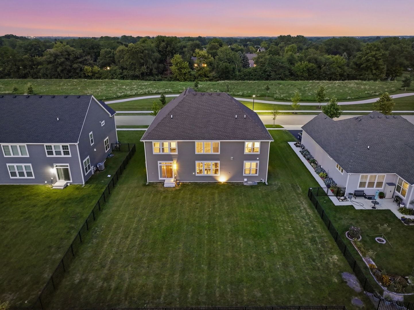 3589 Emerald Road