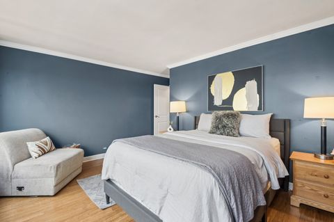 Tiny photo for 3550 N Lake Shore Drive #2424, Chicago, IL 60657 (MLS # 12600936)