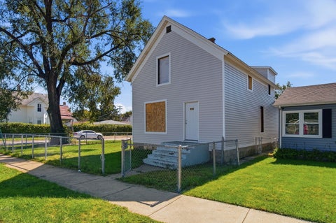 Photo of 2837 Broadway Street, Blue Island, IL 60406 (MLS # 12774557)