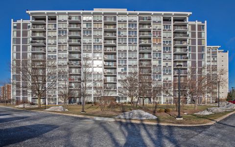 Photo of 8809 Golf Road #8J, Niles, IL 60714 (MLS # 12528943)