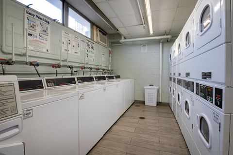 Tiny photo for 8809 Golf Road #8J, Niles, IL 60714 (MLS # 12528943)