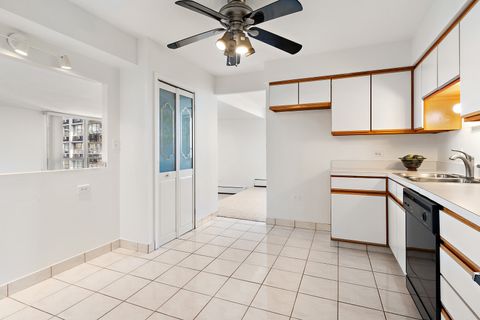 Tiny photo for 8809 Golf Road #8J, Niles, IL 60714 (MLS # 12528943)