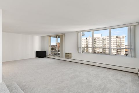 Tiny photo for 8809 Golf Road #8J, Niles, IL 60714 (MLS # 12528943)