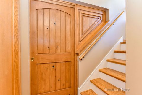 Tiny photo for 1972 MIDDLEBURY Drive, Aurora, IL 60503 (MLS # 12614438)