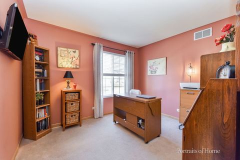 Tiny photo for 1972 MIDDLEBURY Drive, Aurora, IL 60503 (MLS # 12614438)