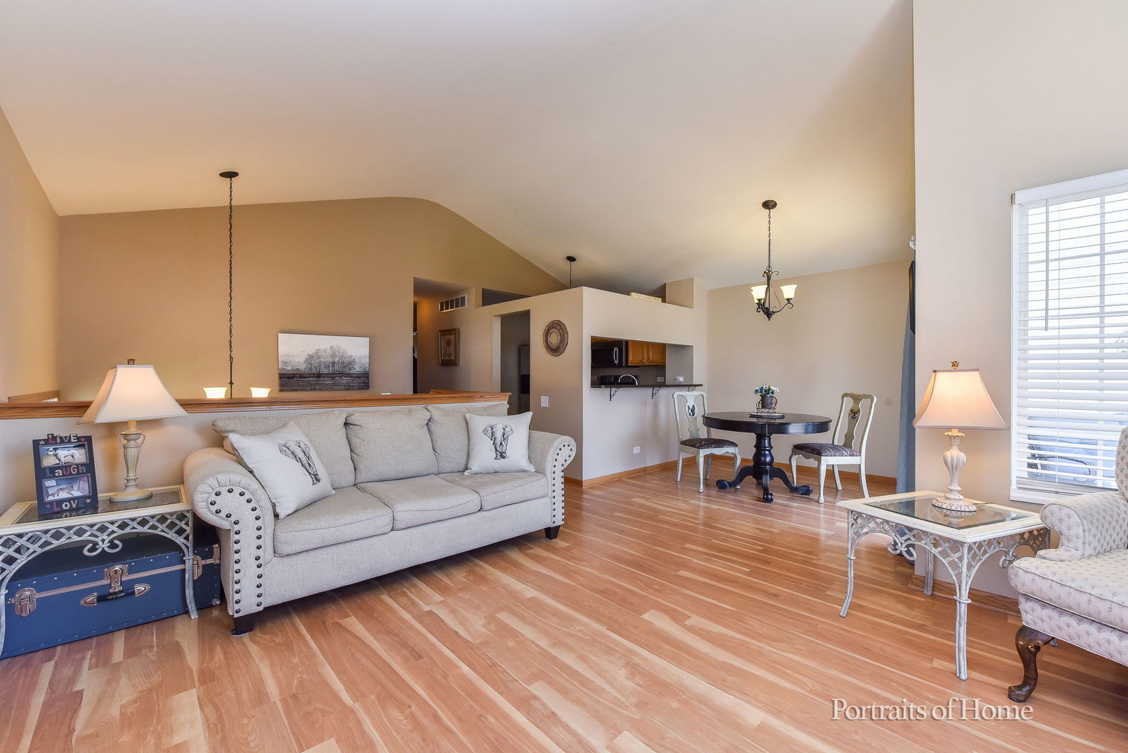 1972 MIDDLEBURY Drive