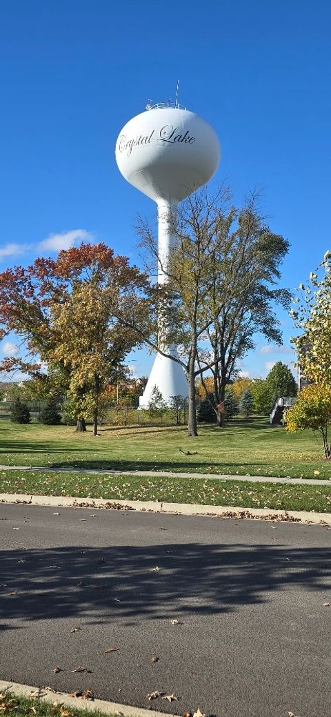 Tiny photo for 526 Cimmaron Circle, Crystal Lake, IL 60012 (MLS # 12514556)