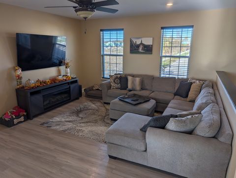 Tiny photo for 526 Cimmaron Circle, Crystal Lake, IL 60012 (MLS # 12514556)