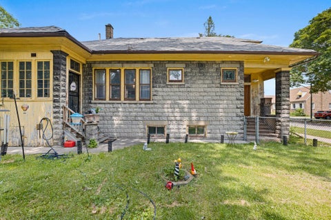 Tiny photo for 11548 S Normal Avenue, Chicago, IL 60628 (MLS # 12715442)