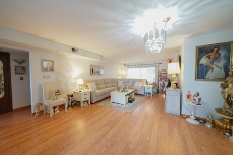 Tiny photo for 7604 W Lawrence Avenue #1B, Harwood Heights, IL 60706 (MLS # 12507503)