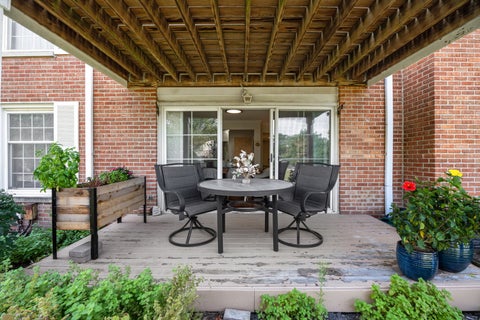 Tiny photo for 128 Carriage Way Drive #117B, Burr Ridge, IL 60527 (MLS # 12780248)