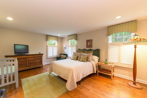 Tiny photo for 1200 Loch Lane, Lake Forest, IL 60045 (MLS # 12639657)