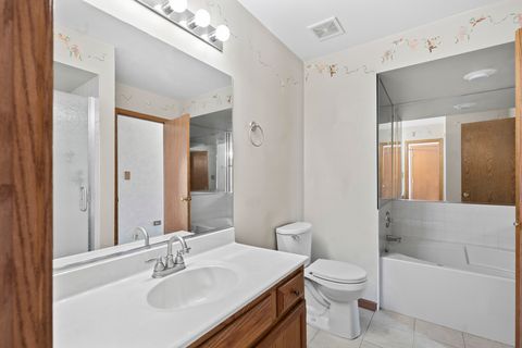 Tiny photo for 1464 Root Street, Crest Hill, IL 60403 (MLS # 12596095)