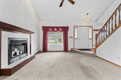 Tiny photo for 1464 Root Street, Crest Hill, IL 60403 (MLS # 12596095)