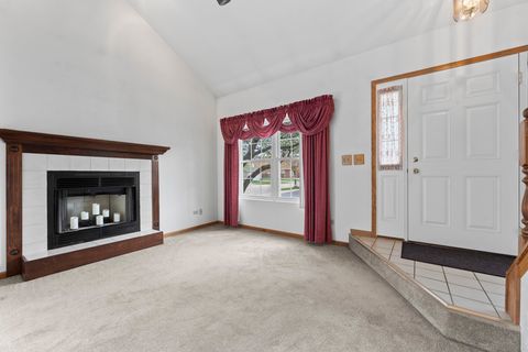 Tiny photo for 1464 Root Street, Crest Hill, IL 60403 (MLS # 12596095)