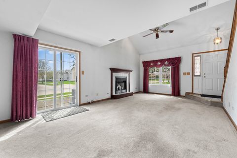 Tiny photo for 1464 Root Street, Crest Hill, IL 60403 (MLS # 12596095)
