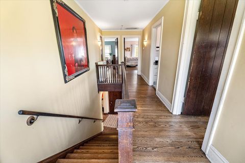 Tiny photo for 219 E Saint Charles Road, Elmhurst, IL 60126 (MLS # 12517114)