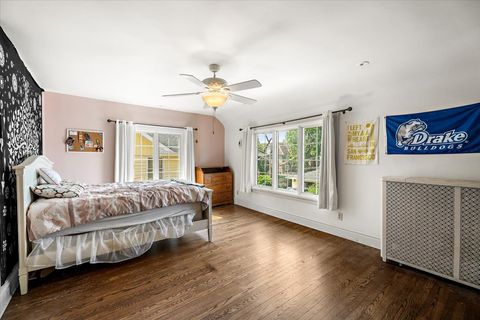 Tiny photo for 219 E Saint Charles Road, Elmhurst, IL 60126 (MLS # 12517114)