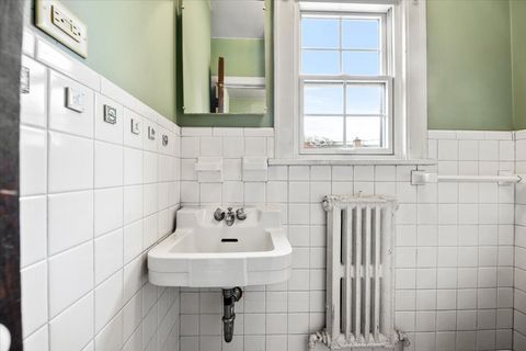 Tiny photo for 219 E Saint Charles Road, Elmhurst, IL 60126 (MLS # 12517114)