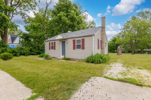 Tiny photo for 306-310 S Lincoln Street, Elwood, IL 60421 (MLS # 12783283)