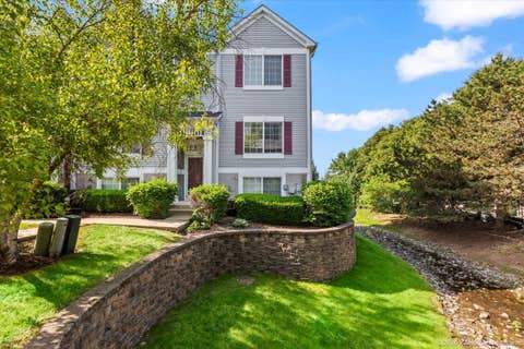 Photo of 119 Enclave Circle, Bolingbrook, IL 60440 (MLS # 12669892)
