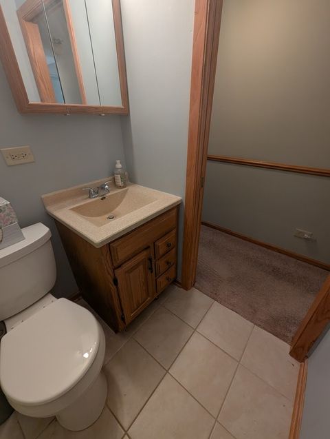 Tiny photo for 4913 W Oakwood Drive #B, McHenry, IL 60050 (MLS # 12482634)