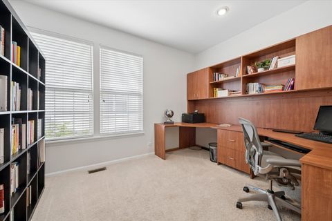 Tiny photo for 2304 Sarazen Drive, Vernon Hills, IL 60061 (MLS # 12639418)